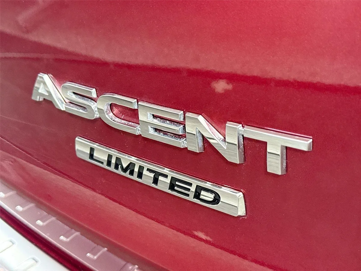 2020 Subaru Ascent Limited thumbnail 15