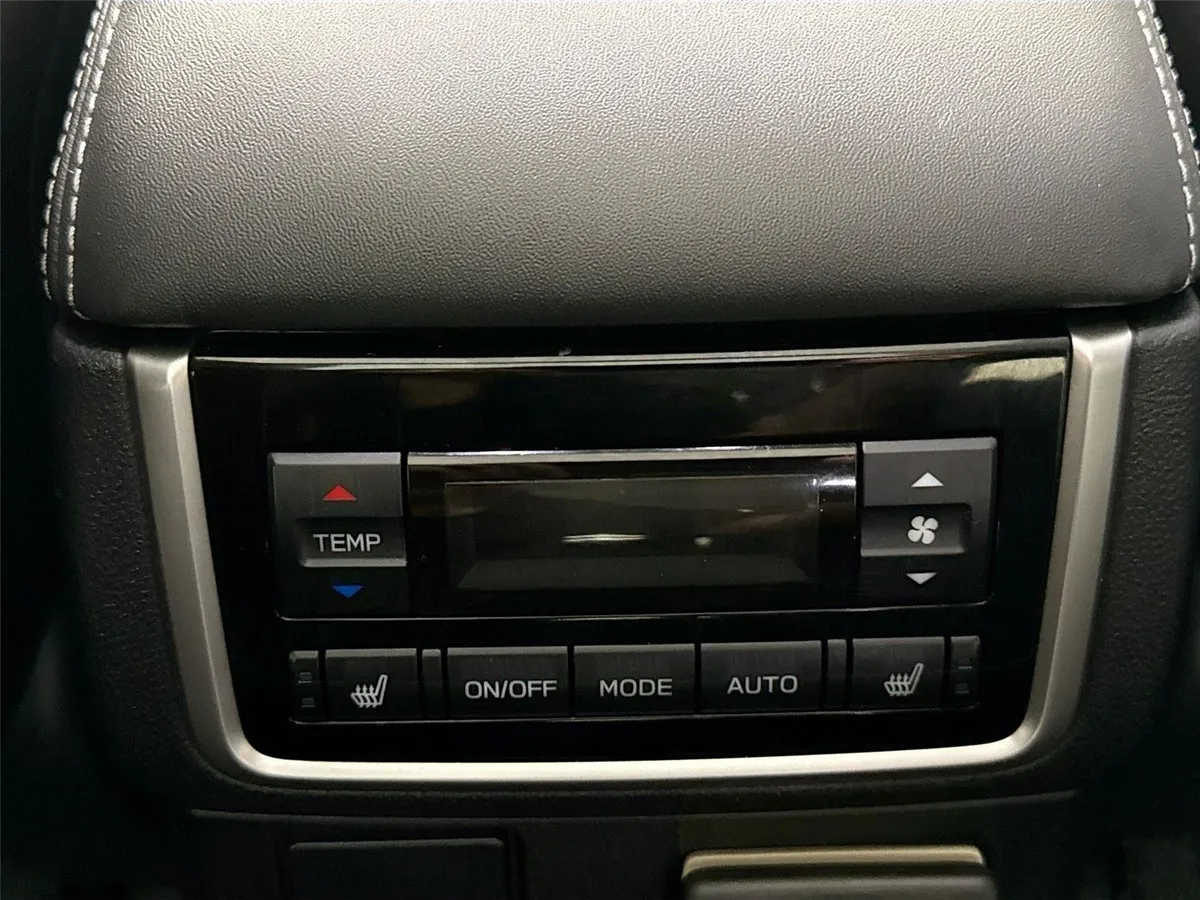 2020 Subaru Ascent Limited thumbnail 37