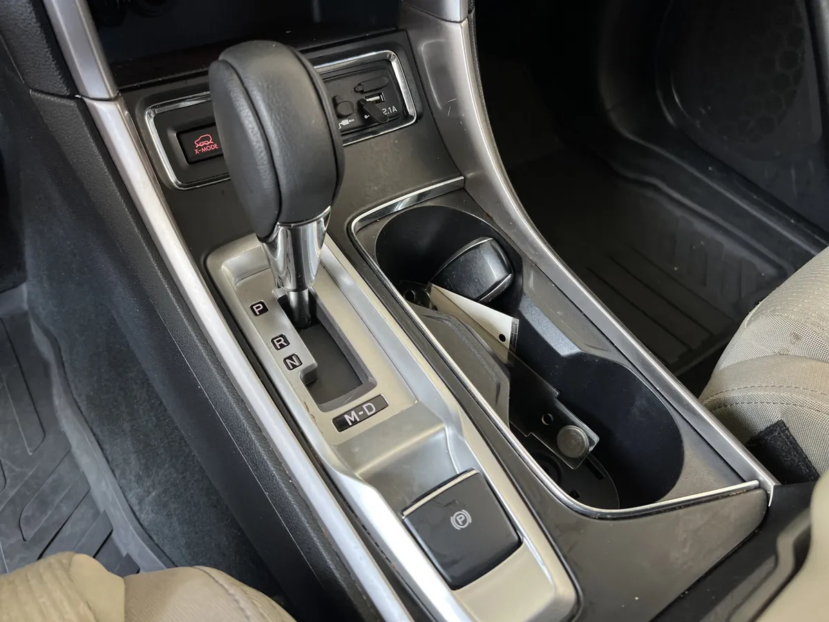 2020 Subaru Ascent Premium thumbnail 25