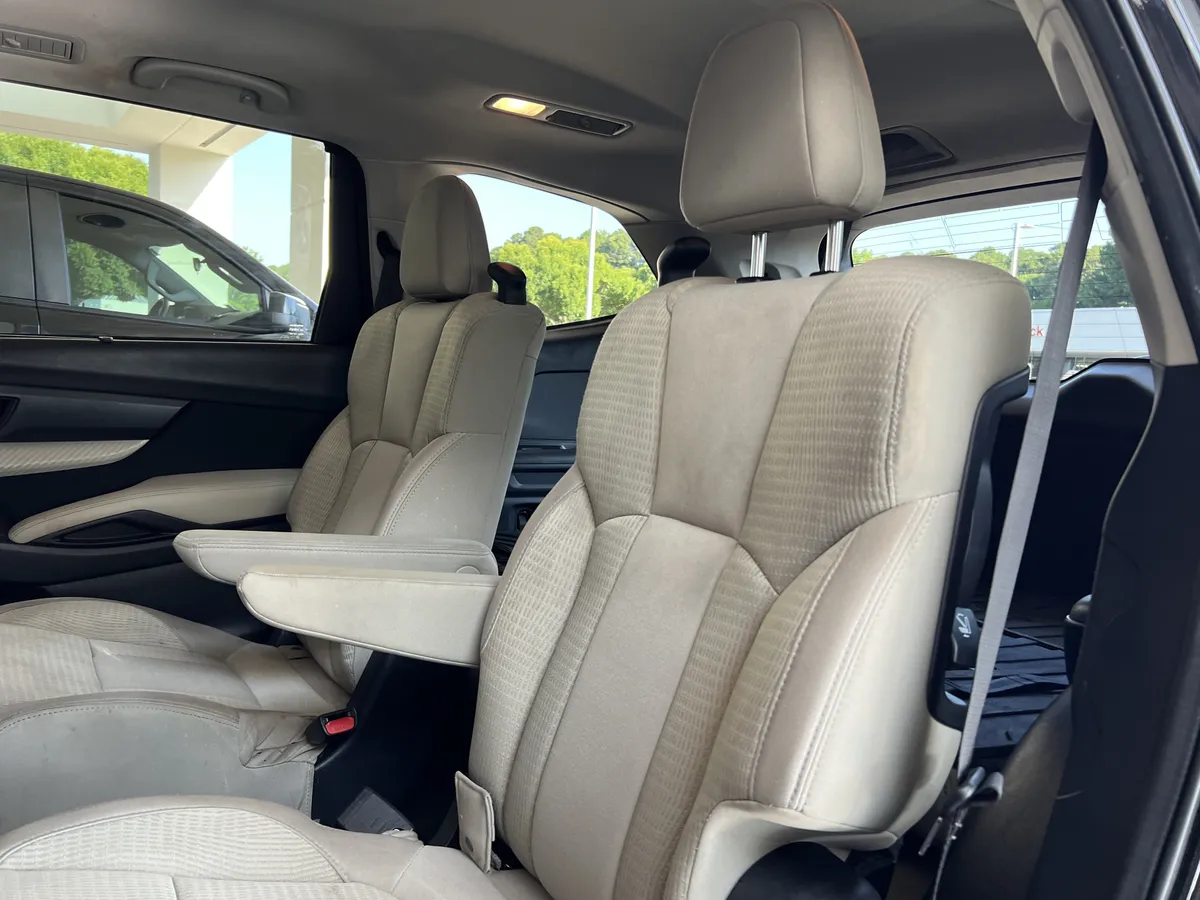 2020 Subaru Ascent Premium thumbnail 29