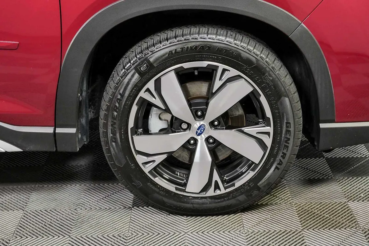 2020 SUBARU FORESTER Touring thumbnail 38