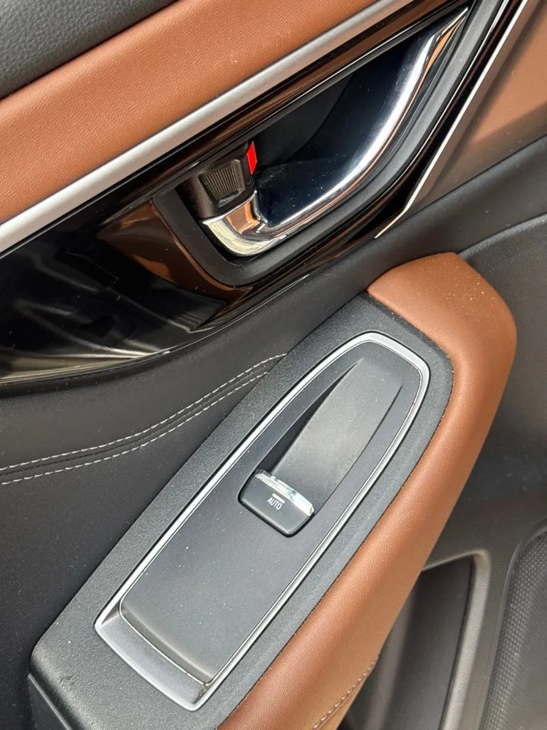 2020 Subaru Outback Touring XT thumbnail 13