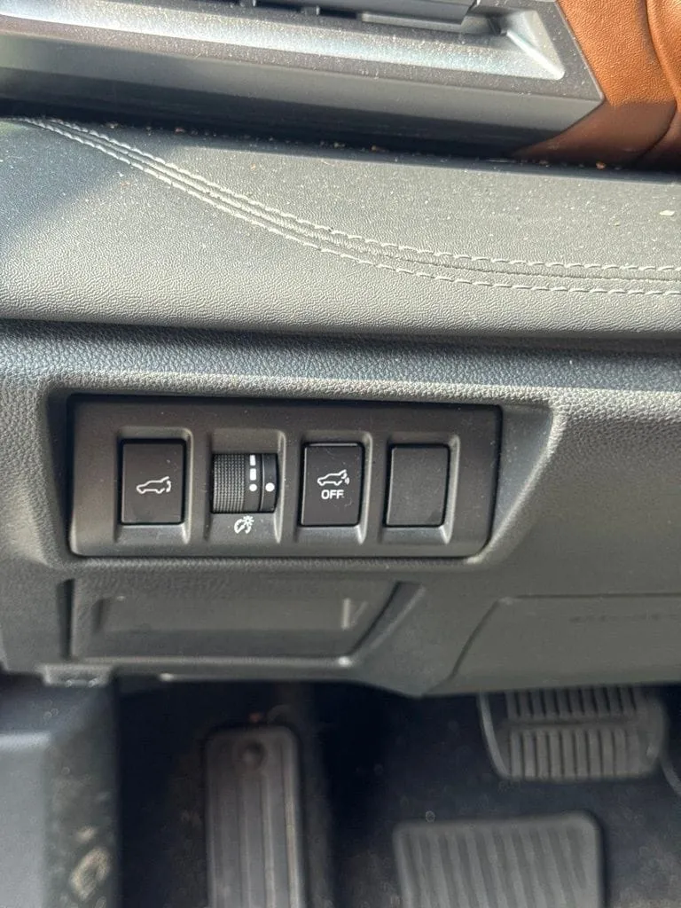 2020 Subaru Outback Touring XT thumbnail 23