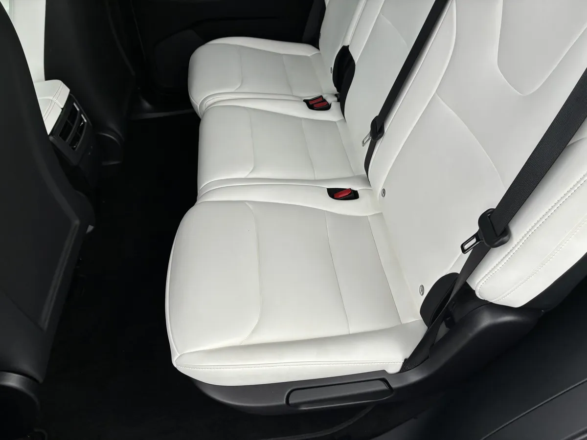 2020 Tesla Model X Long Range thumbnail 13