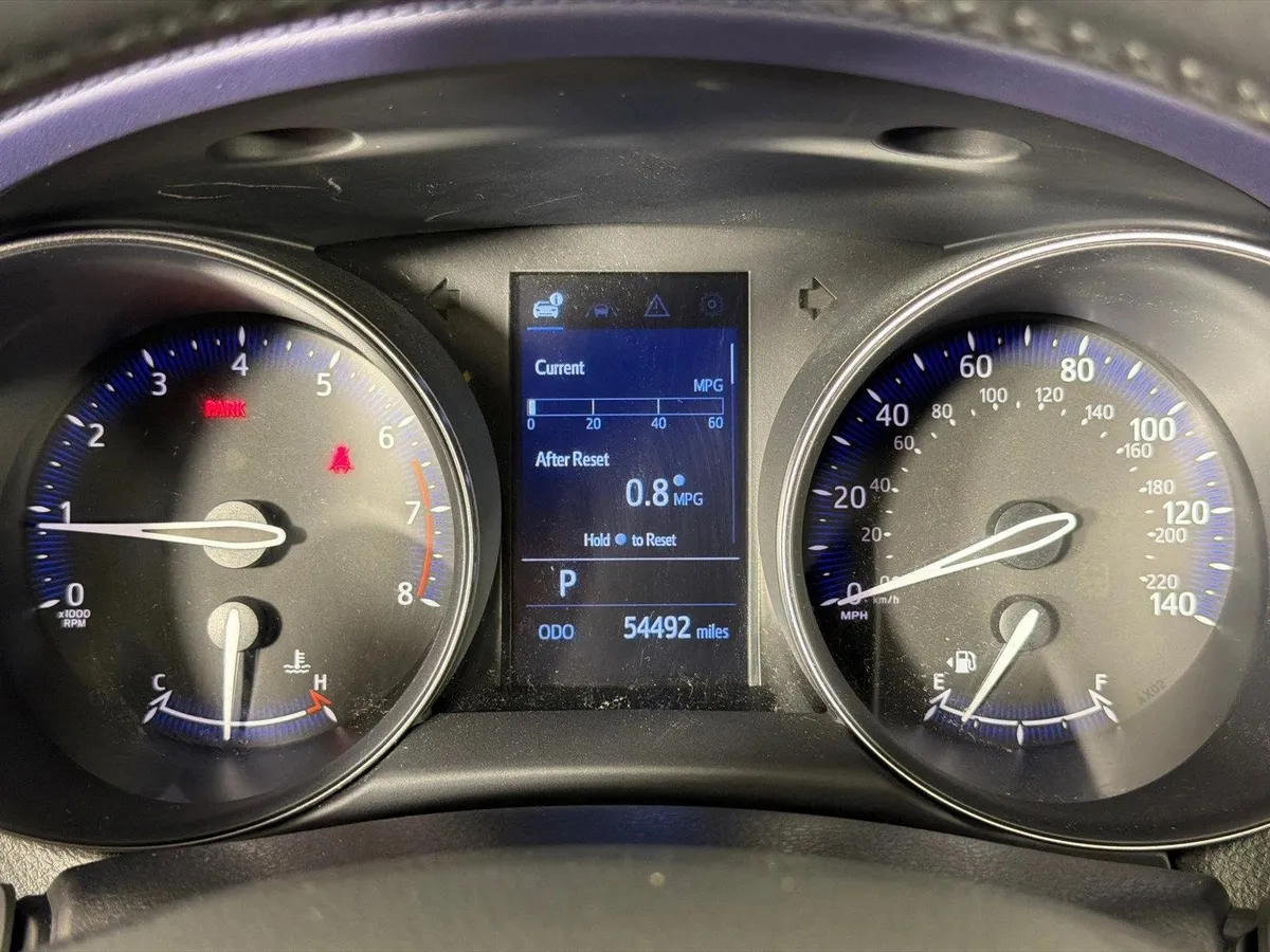 2020 Toyota C-HR XLE thumbnail 26