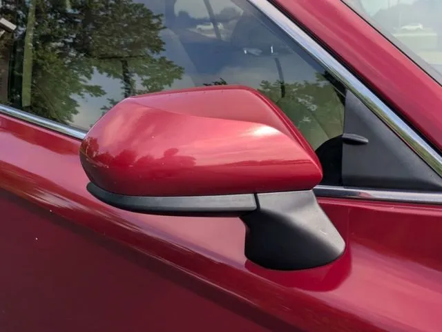 2020 Toyota Camry LE thumbnail 12