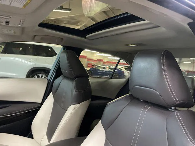2020 Toyota COROLLA thumbnail 28