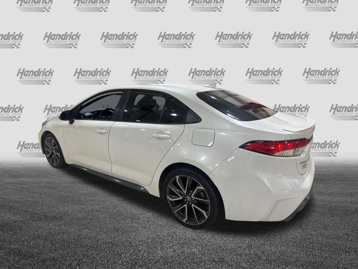 2020 Toyota Corolla SE thumbnail 7