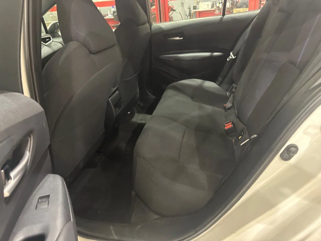 2020 Toyota Corolla SE thumbnail 8