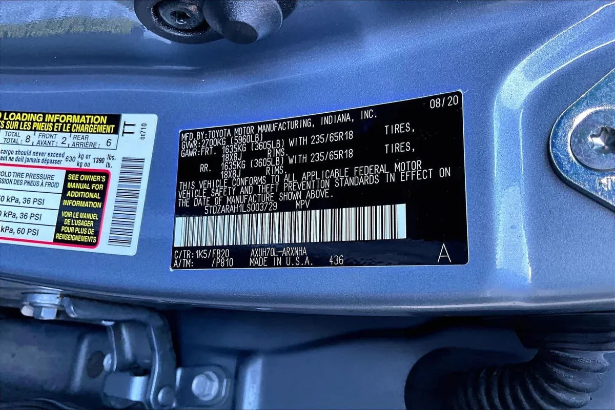 2020 Toyota Highlander Hybrid LE thumbnail 34