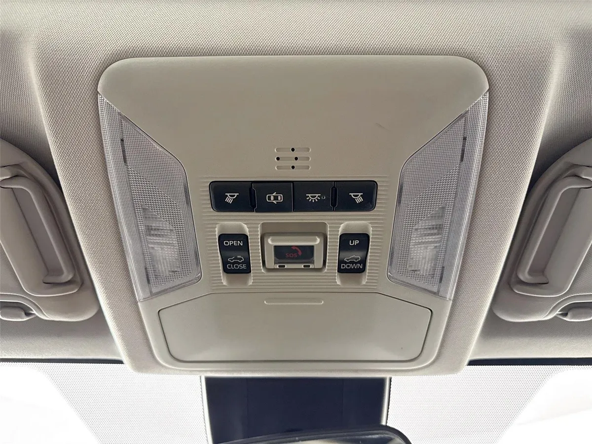 2020 Toyota RAV4 XLE thumbnail 21