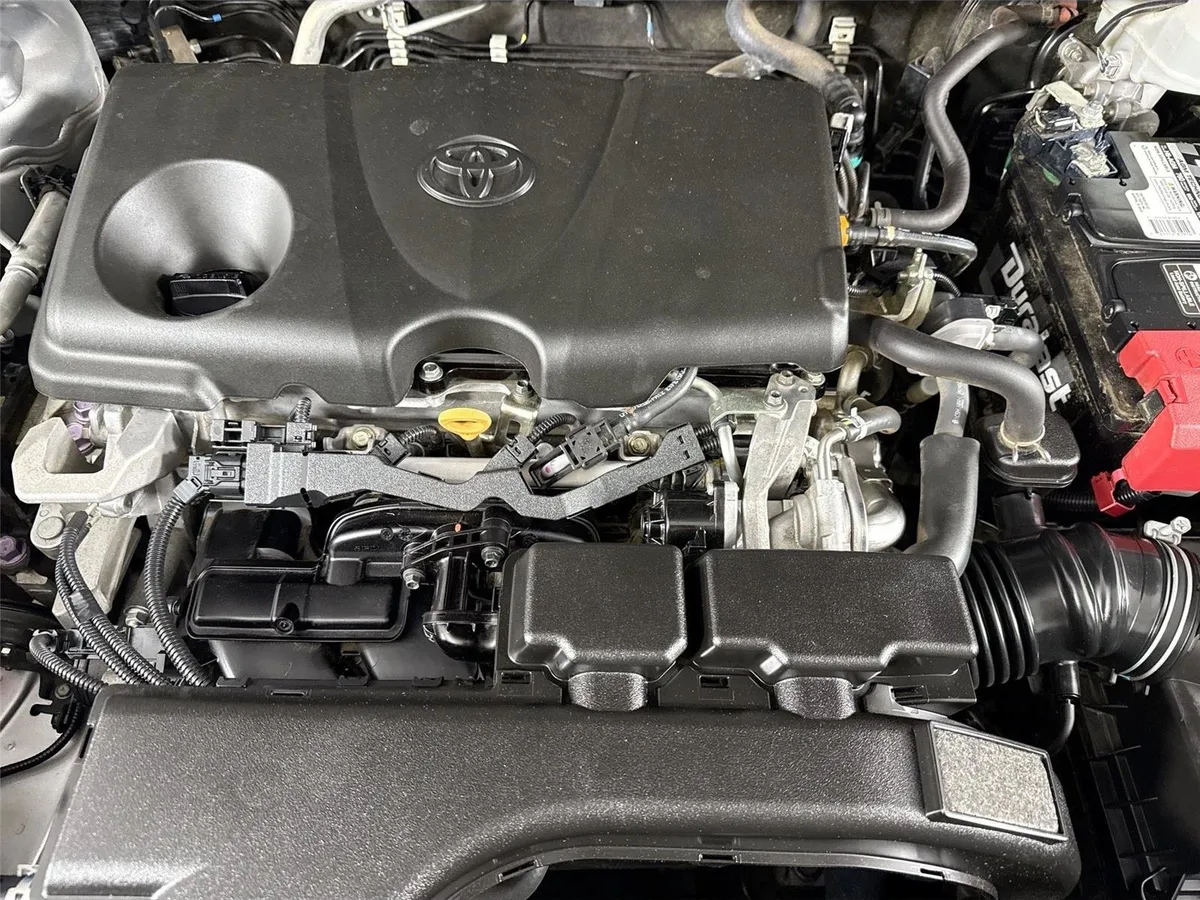 2020 Toyota RAV4 XLE thumbnail 40
