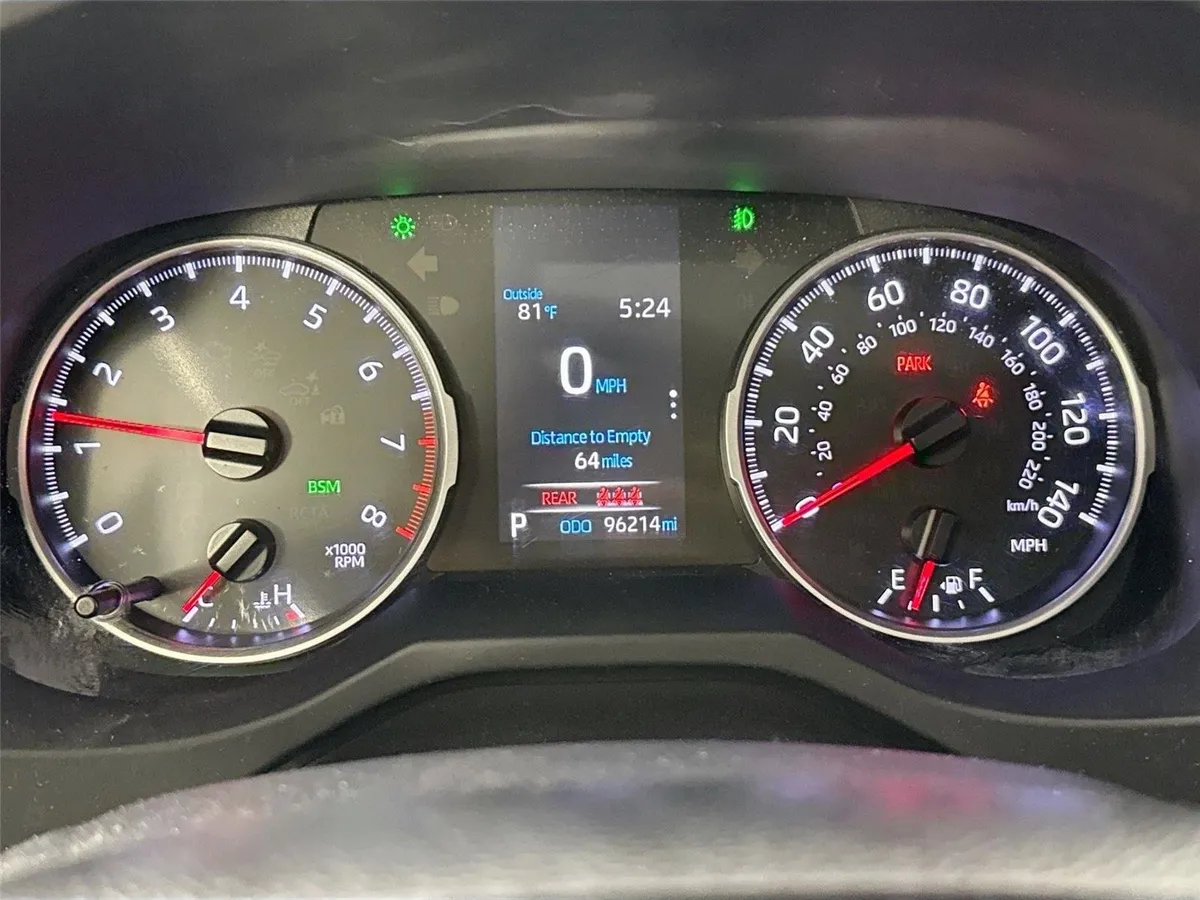 2020 Toyota RAV4 XLE Premium thumbnail 20