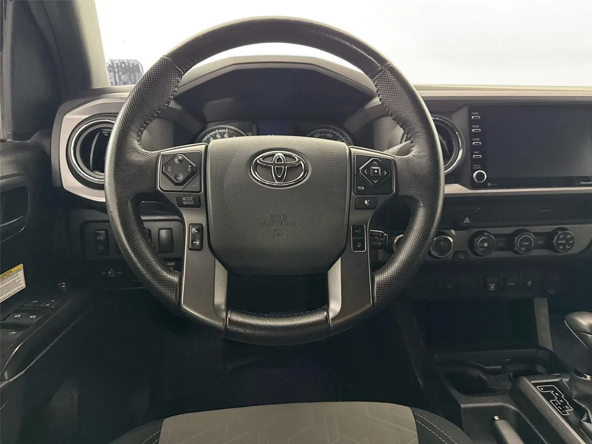 2020 Toyota Tacoma TRD Off-Road thumbnail 29