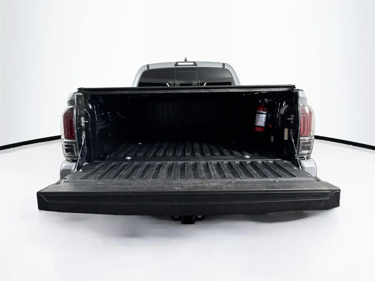 2020 Toyota Tacoma TRD Off-Road thumbnail 33