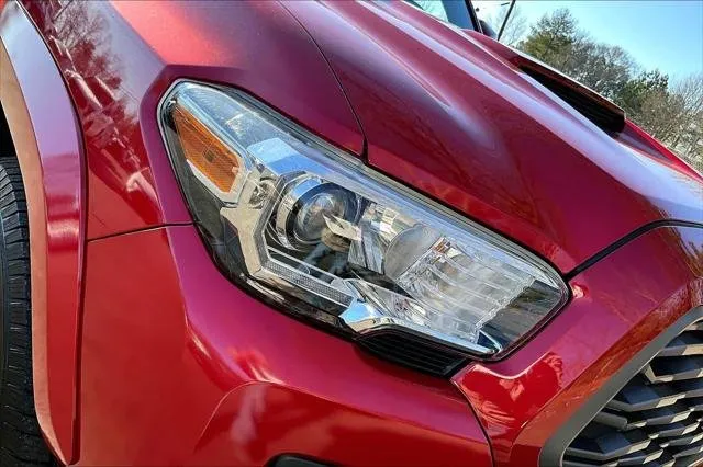 2020 Toyota TACOMA TRD SPORT thumbnail 26