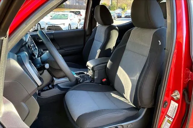 2020 Toyota TACOMA TRD SPORT thumbnail 8