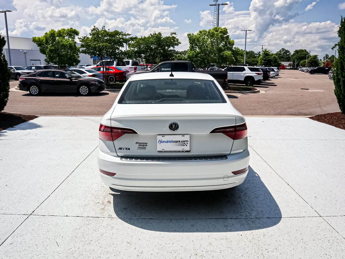 2020 Volkswagen Jetta SE thumbnail 8