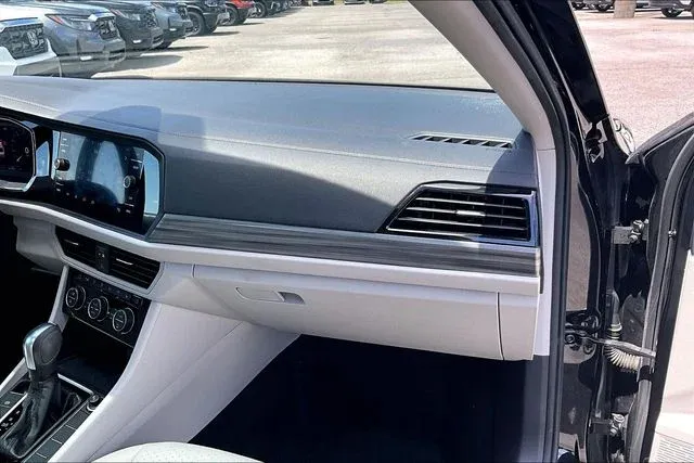 2020 Volkswagen Jetta SEL thumbnail 21