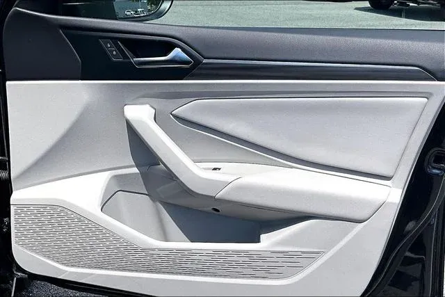 2020 Volkswagen Jetta SEL thumbnail 27