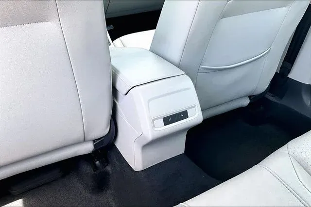 2020 Volkswagen Jetta SEL thumbnail 32