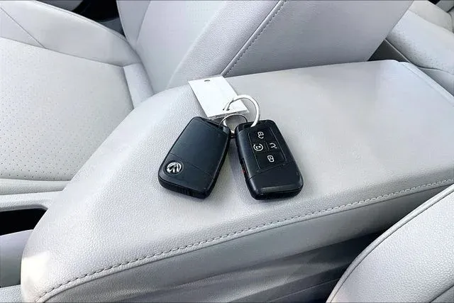 2020 Volkswagen Jetta SEL thumbnail 35