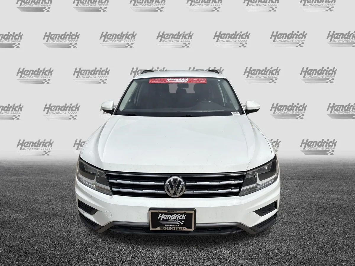 2020 Volkswagen Tiguan SE thumbnail 2