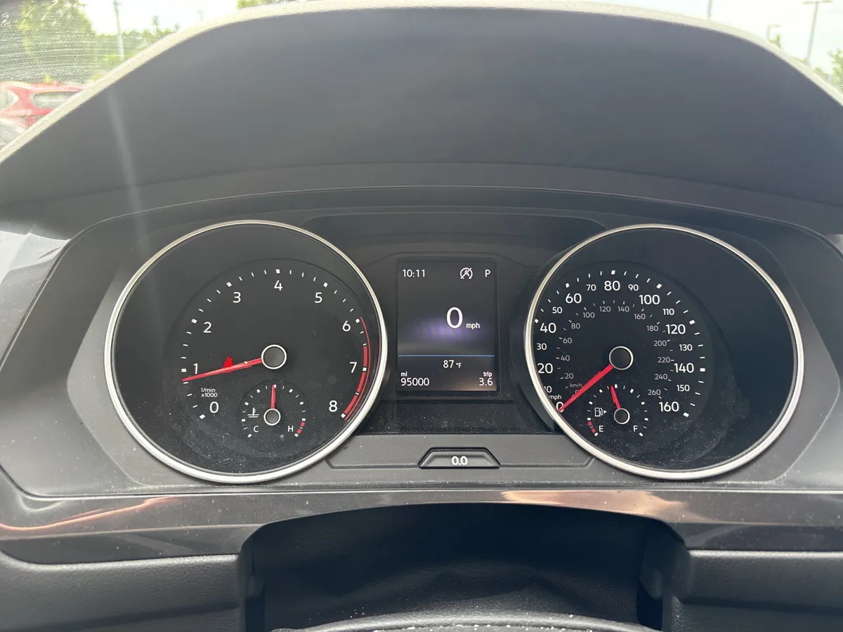 2020 Volkswagen Tiguan SE thumbnail 20