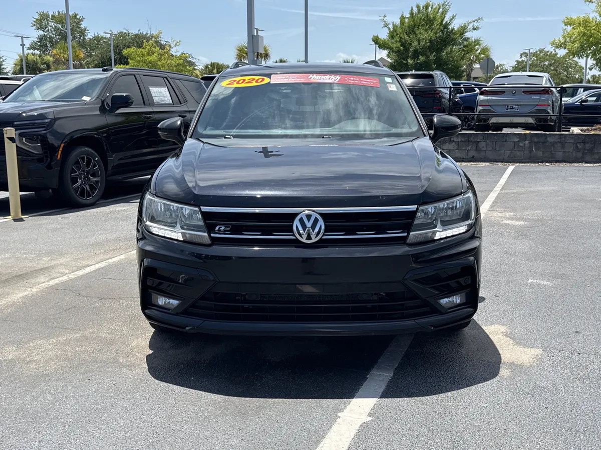 2020 Volkswagen Tiguan SE R-Line Black thumbnail 2