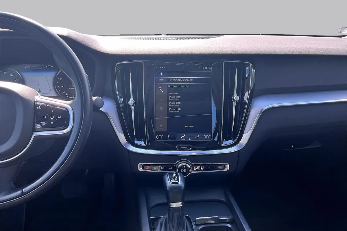 2020 Volvo S60 Momentum thumbnail 7
