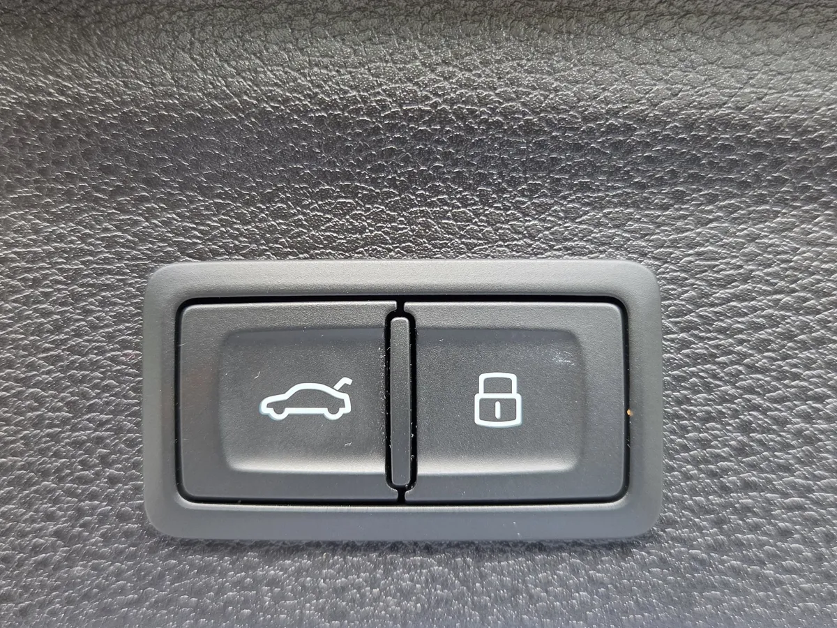2021 Audi Q3 S line Premium Plus thumbnail 19