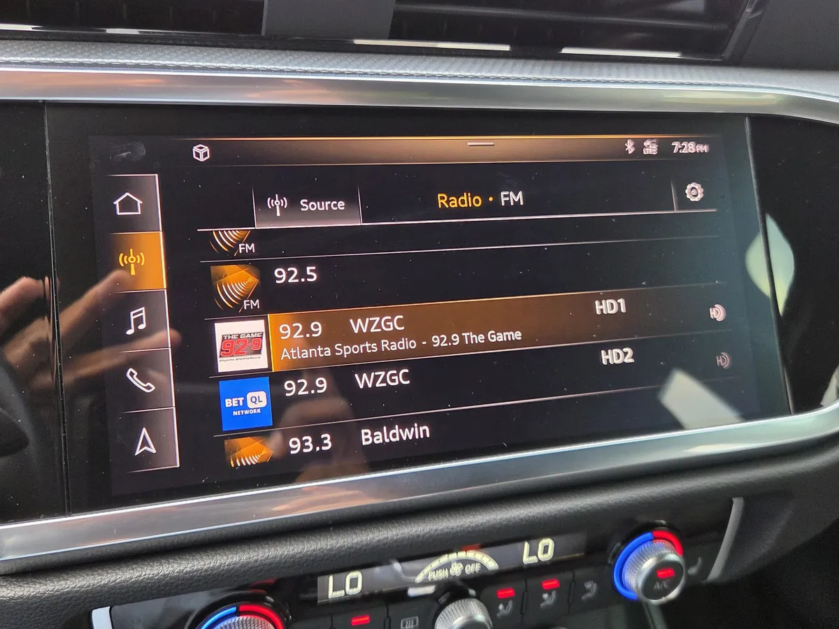 2021 Audi Q3 S line Premium Plus thumbnail 24
