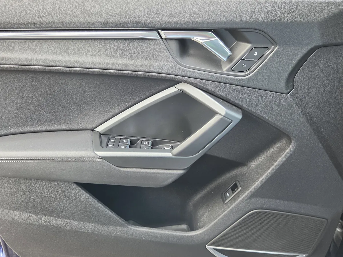 2021 Audi Q3 S line Premium Plus thumbnail 35