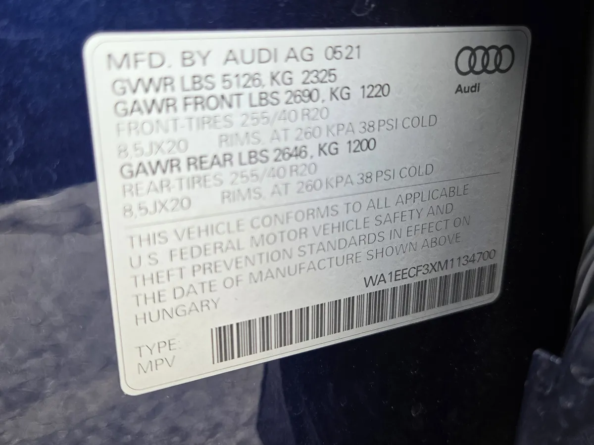 2021 Audi Q3 S line Premium Plus thumbnail 38