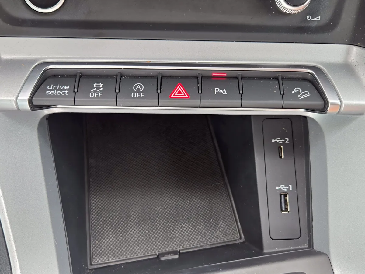 2021 Audi Q3 S line Premium thumbnail 19