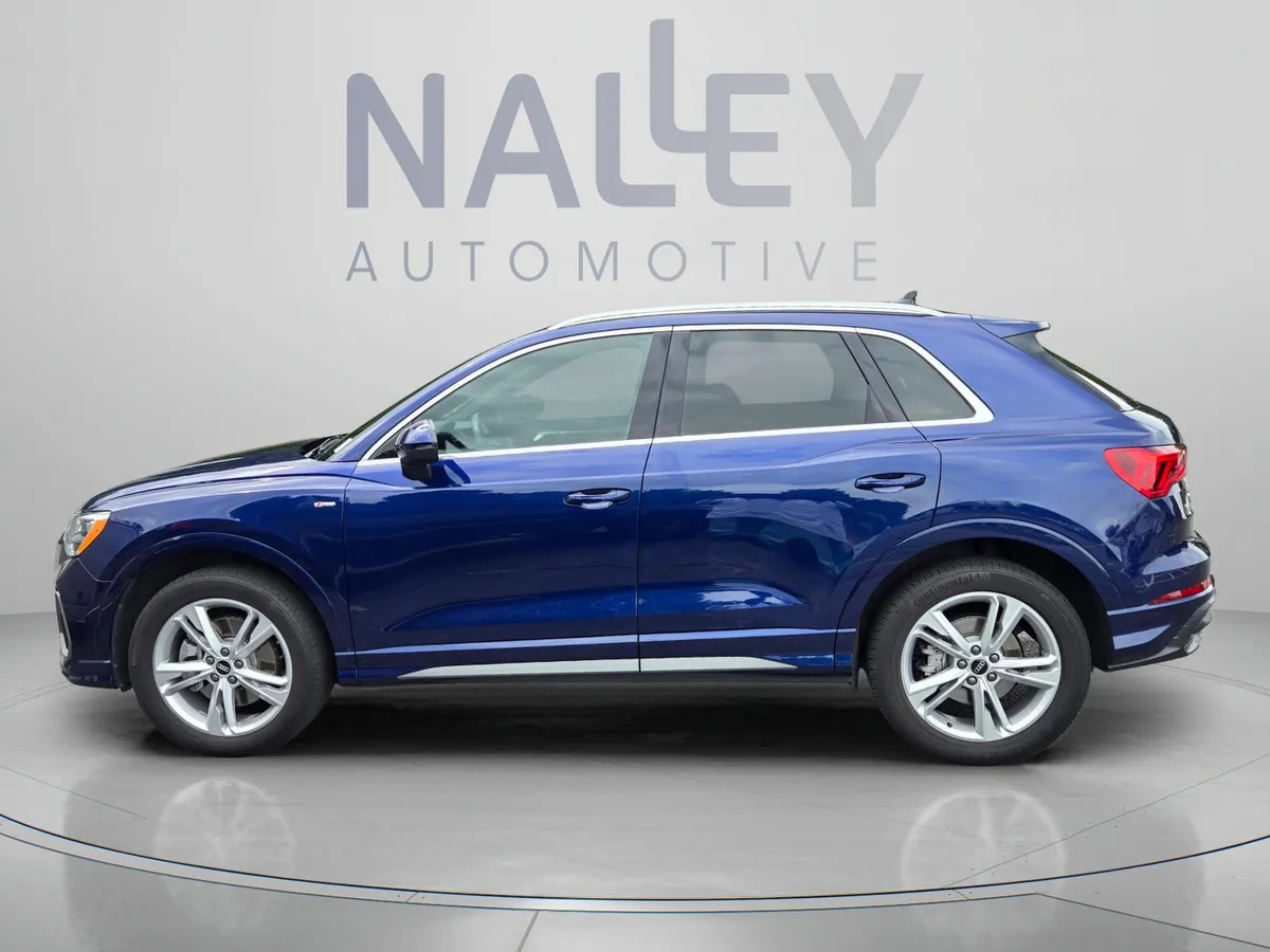 2021 Audi Q3 S line Premium thumbnail 2