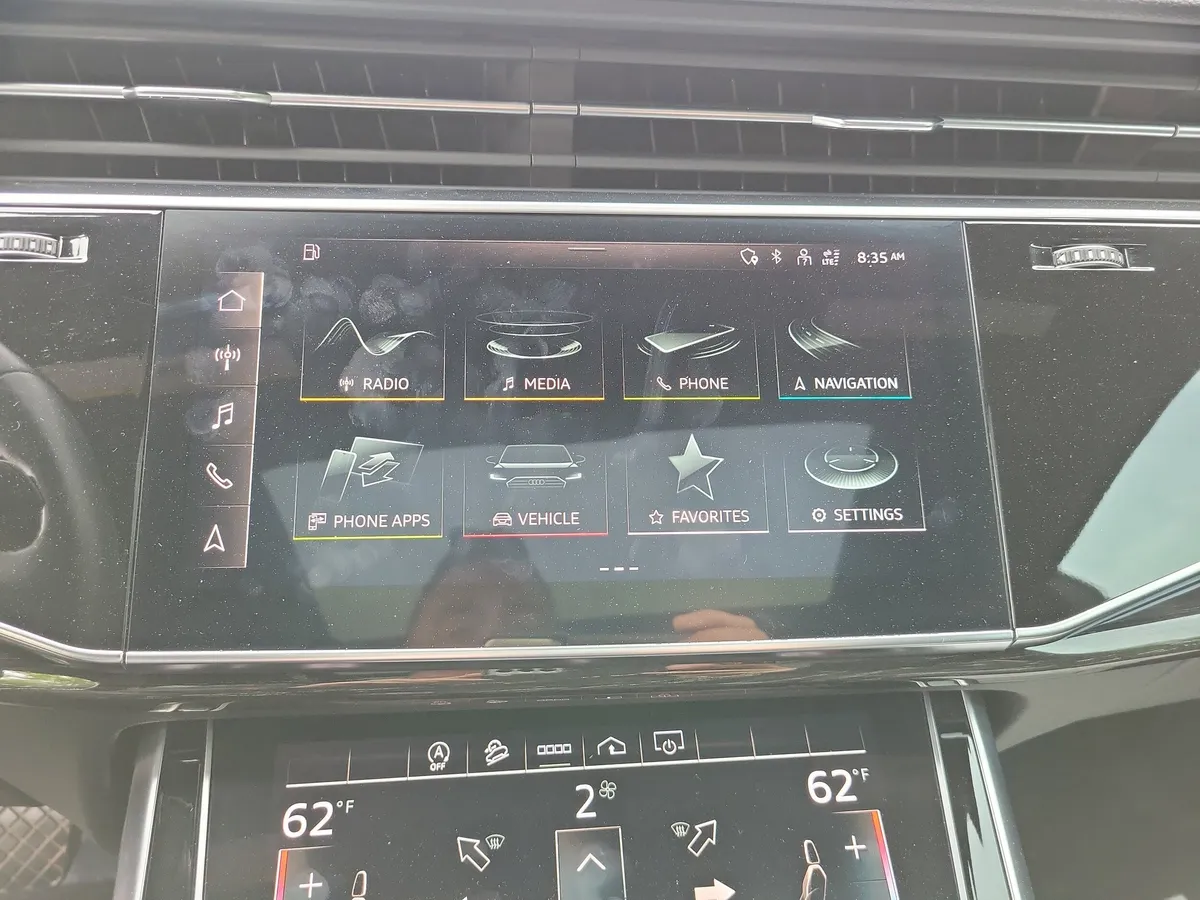 2021 Audi Q8 55 Premium thumbnail 16