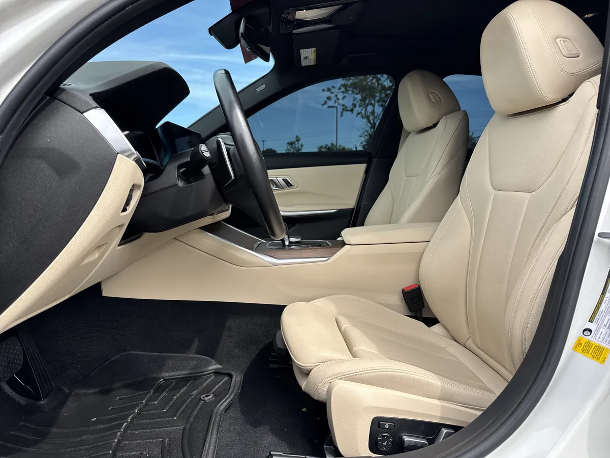 2021 BMW 3 Series 330i thumbnail 15