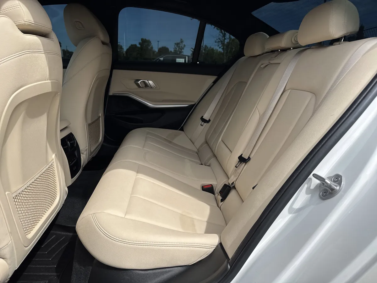 2021 BMW 3 Series 330i thumbnail 28