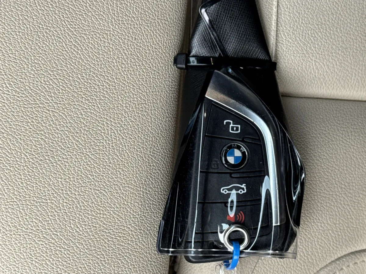 2021 BMW 3 Series 330i thumbnail 30