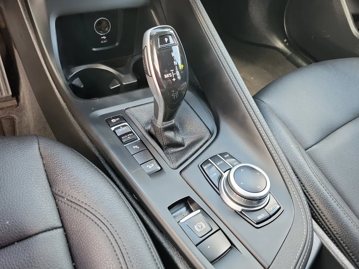 2021 BMW X1 xDrive28i thumbnail 12