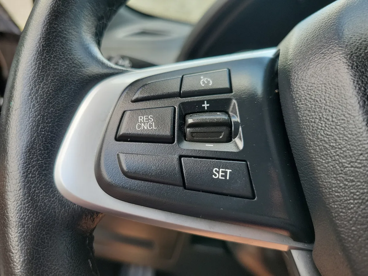 2021 BMW X1 xDrive28i thumbnail 18