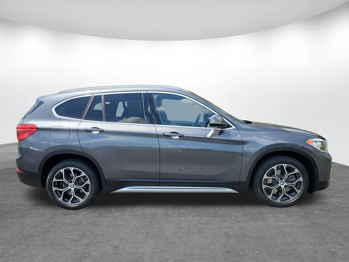 2021 BMW X1 xDrive28i thumbnail 2
