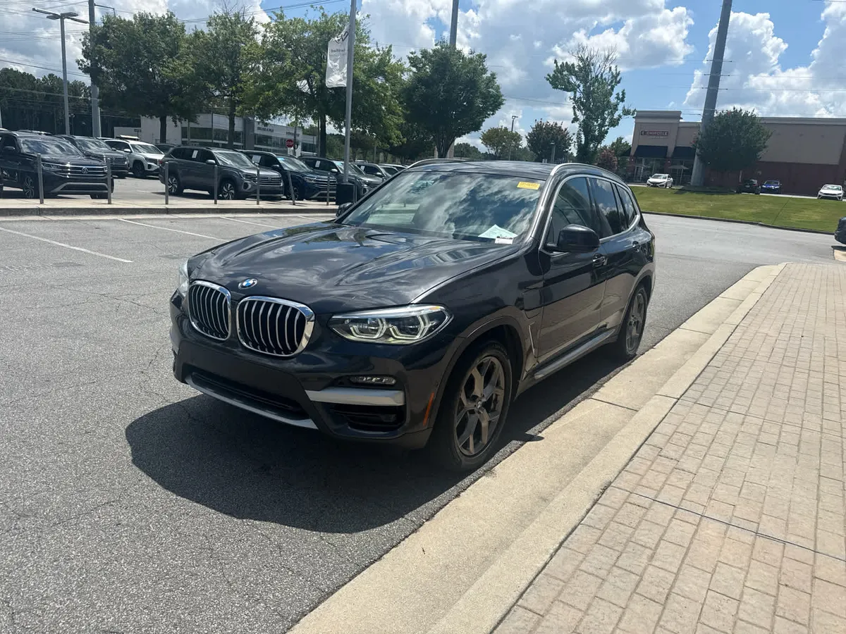 2021 BMW X3 PHEV xDrive30e thumbnail 4