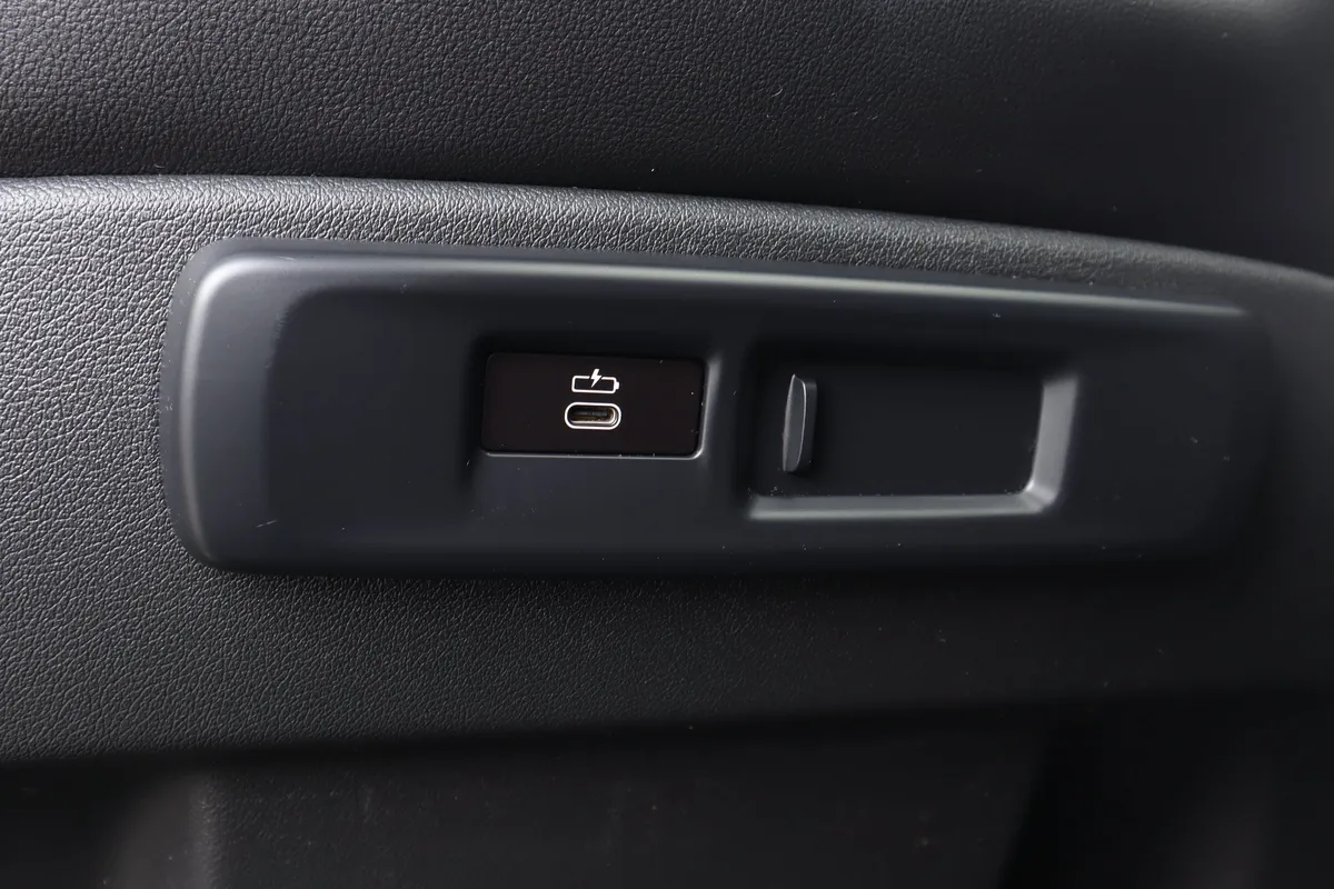 2021 BMW X5 xDrive40i thumbnail 26