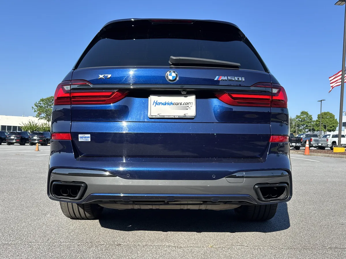 2021 BMW X7 M50i thumbnail 8