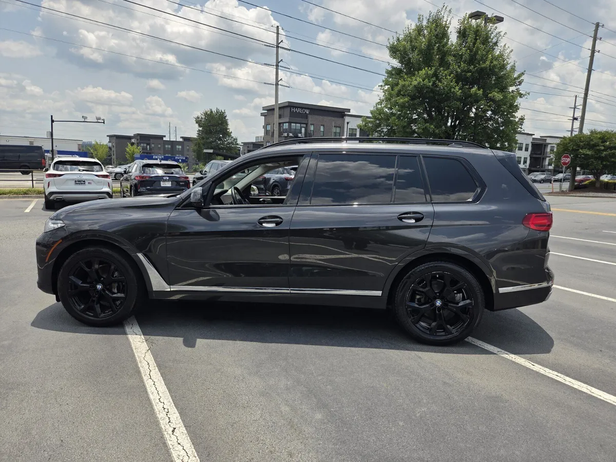 2021 BMW X7 xDrive40i thumbnail 10
