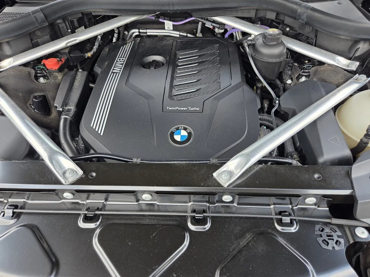 2021 BMW X7 xDrive40i thumbnail 30