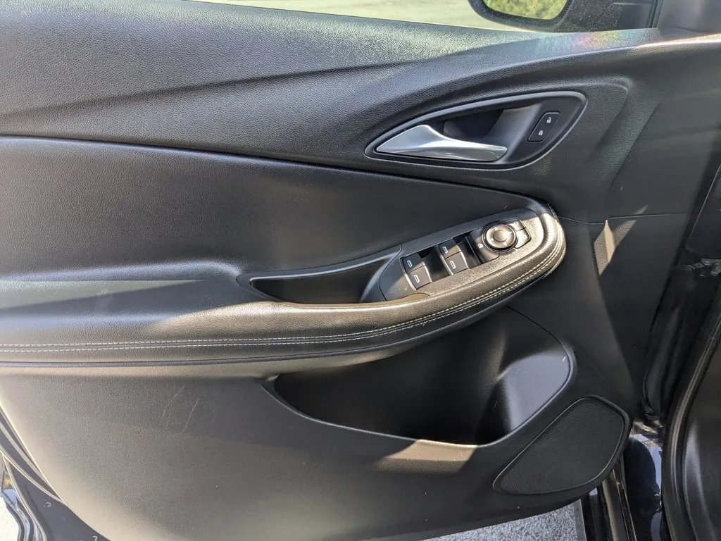 2021 Buick Encore GX Preferred thumbnail 11