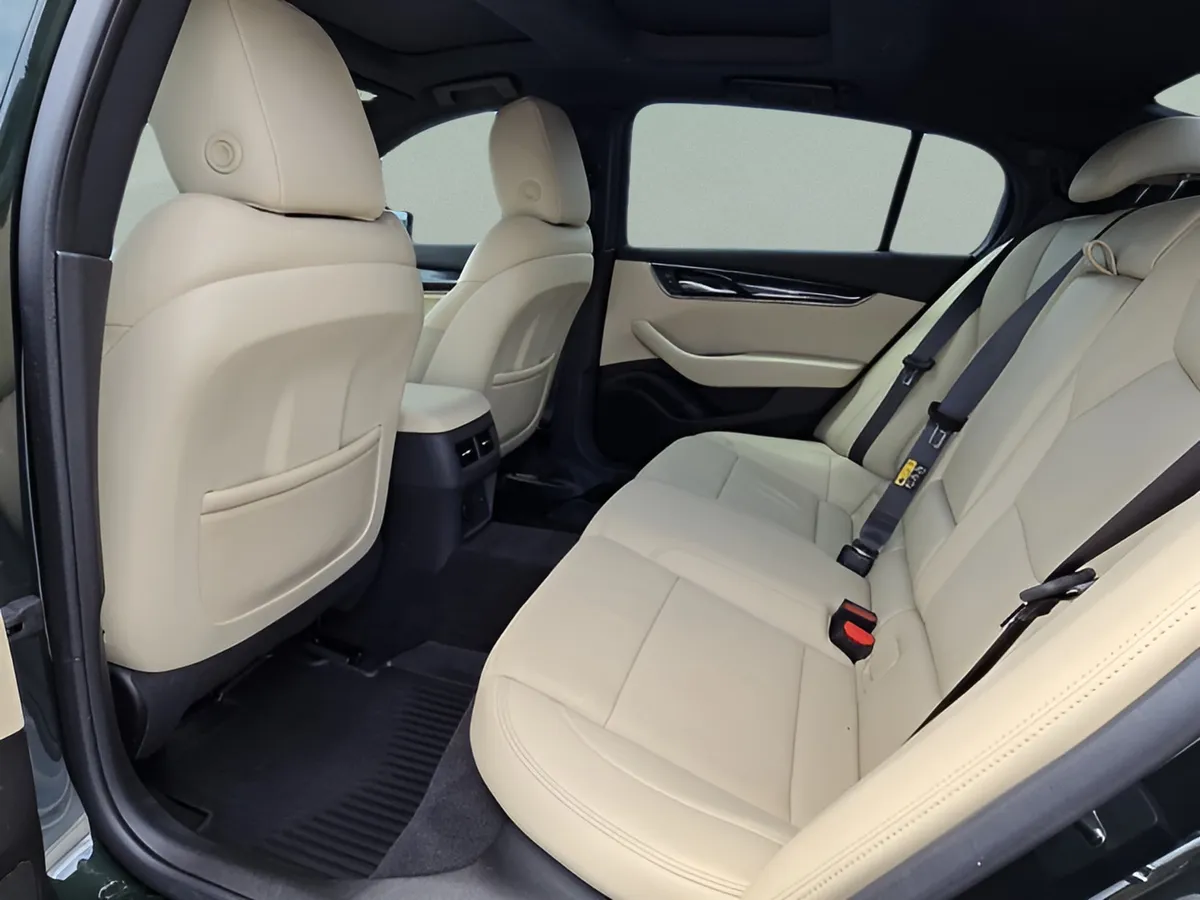 2021 Cadillac CT5 Premium Luxury thumbnail 12